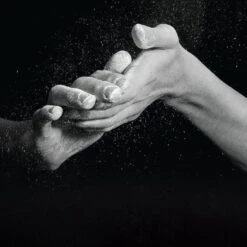 FrictionLabs Loose Gym Chalk -Fitbit Sales Store 4dd9cec1c21bc54eecb53786a2c5fa09 5d0a755e15178 600x600 1